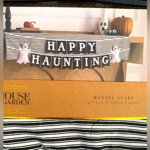Halloween Mantle Scarf